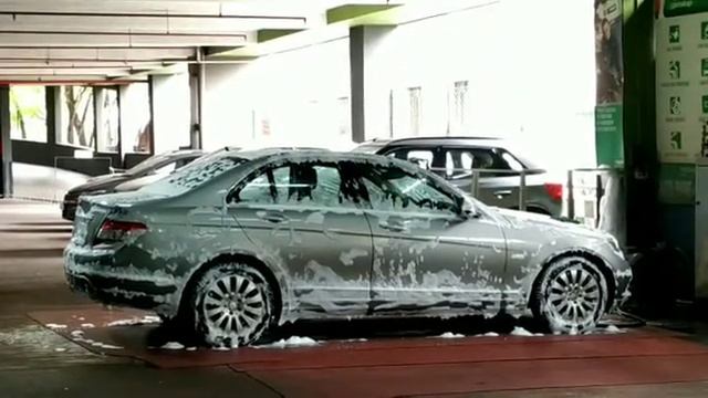 Mercedes C 200 | Car wash | Polishing | Interior Cleaning