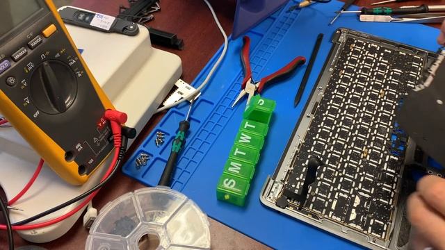 2016/2017 A1708 MacBook Pro 13