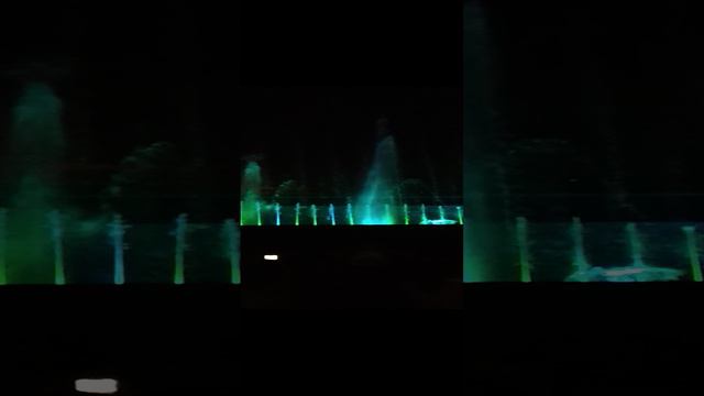 Танцующий фонтан. Парк ЛОГА, Ростовская область.  05.07.2024