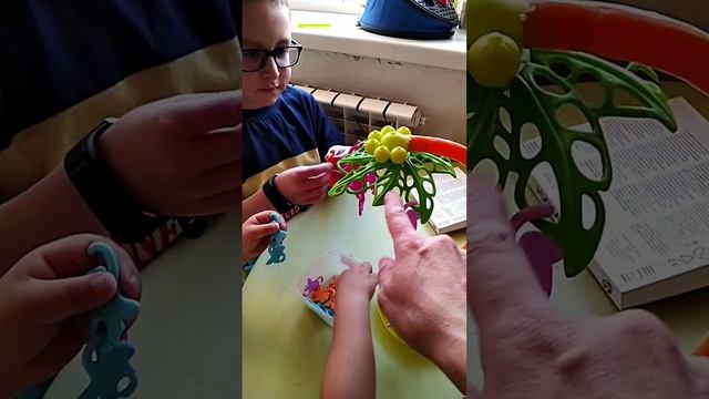 игра обезьянки на кокосовом дереве #семья #юмор  #дети #жизнь #приколы #любовь #смешное #интересное