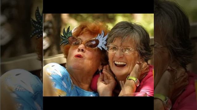 С днём подруг!