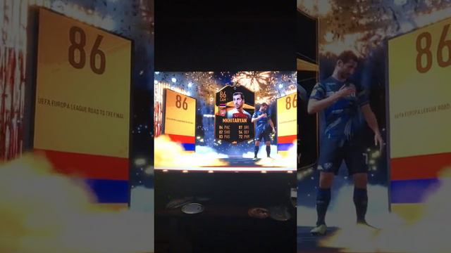 COMPLETING THE MKHITARYAN SBC AND OPENING A 50K PACK!!!