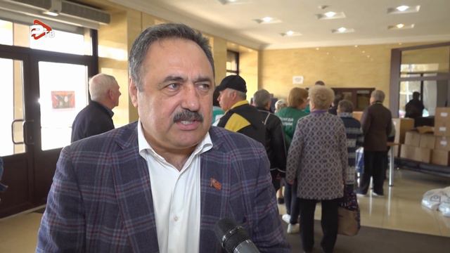 Праздник Светлой Пасхи объединяет многих людей.