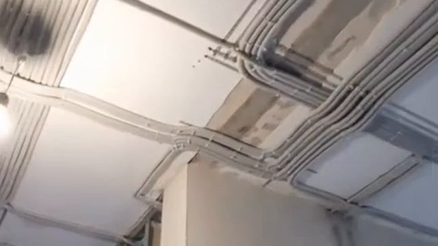 Электромонтажные в квартире 140 квадратов