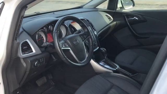 Видеопрезентация автомобиля opel astra