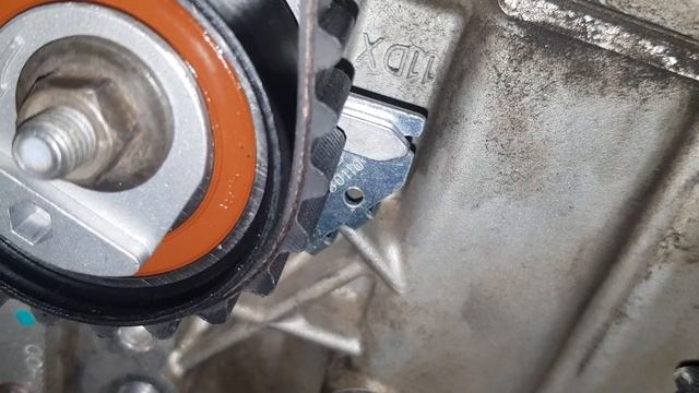 Замена ремня ГРМ и помпы