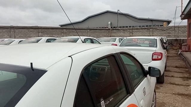 Как крупные таксопарки покупают машины и заходят в регионы.