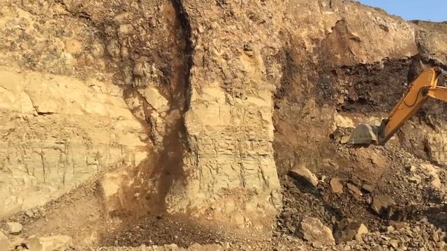 Экскаватор профи