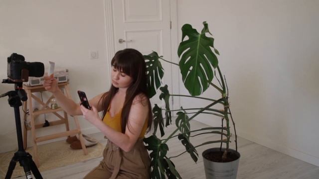 ИДЕИ ДЛЯ ФОТО / ФОТОСЕССИЯ В ДОМАШНИХ УСЛОВИЯХ / САМ СЕБЕ ФОТОГРАФ / SELF PORTRAITS WITH PLANT