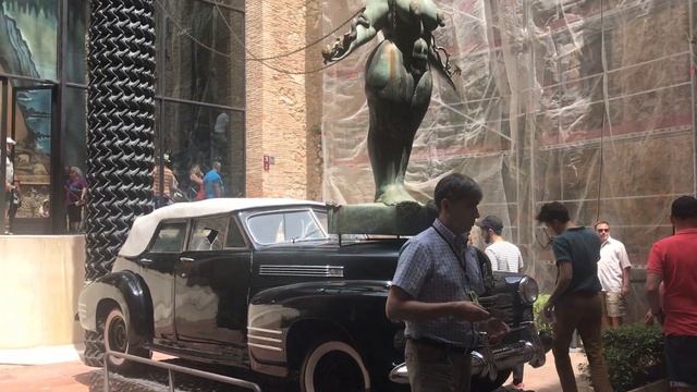 Исследуя Жирону и Фигерас! Место съемок Игры Престолов и Парфюмера! Театр-музей Сальвадора Дали!