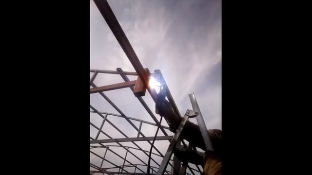 Делаем навес для машин часть 1