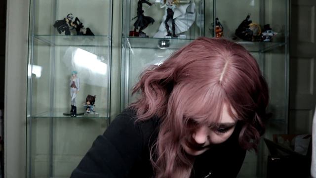 Unboxing 2B By Flare And Square Enix!