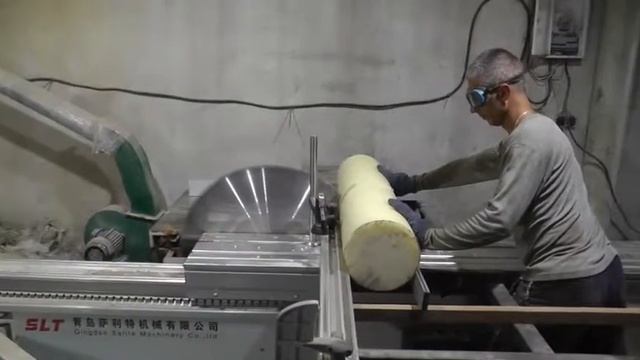 Порезка капролона большого диаметра