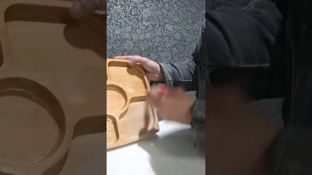 Магия масла на дереве.