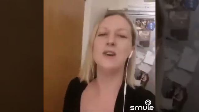 Stuck In The Middle With You - Stealers Wheel (Miss Kate Cover)