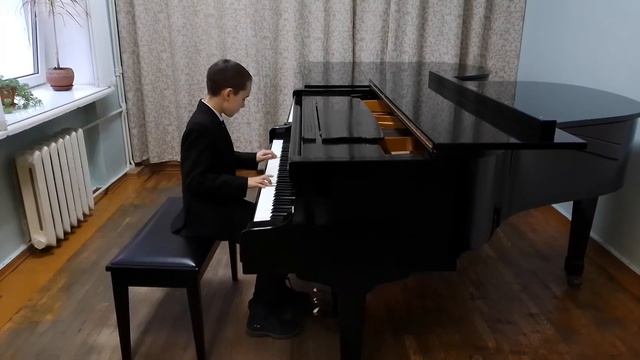 Микки Маус М. Шмитц. Исполнитель Голубцов Никита