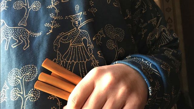 Батюшка охотничком. Репей. Кугиклы.