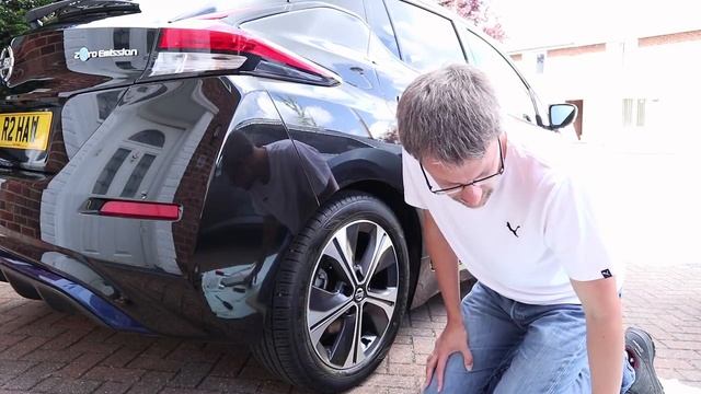 40kWh Nissan Leaf - Fitting Mudguards