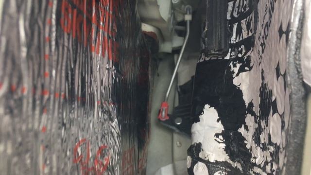 Экран-карман для проводки с заднюю правую дверь Kia optima 2012