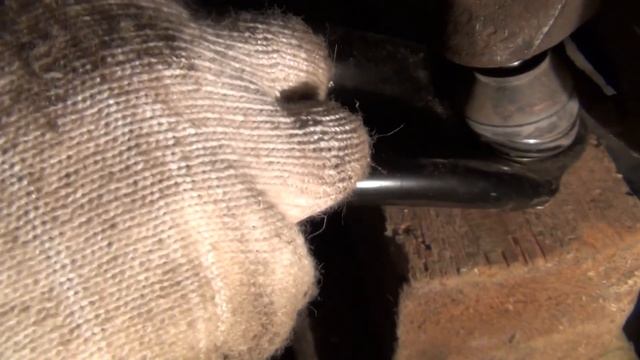 Geely MK - замена рычага в гаражных условиях.