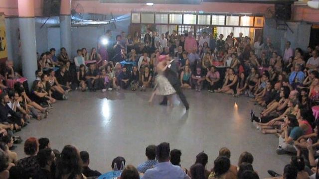 Emanuel Ledesma Y Carolina Couto - Madrugada El Cachivache Quinteto