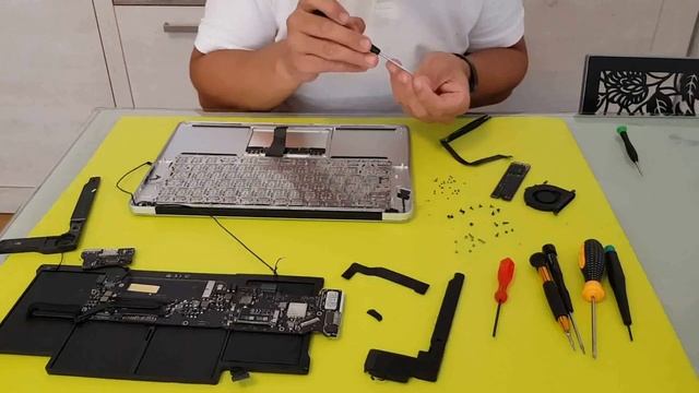 Cambiar Teclado Macbook Air A1466 / A1369, Changer Le Clavier D'air Macbook A1466 Keyboard  A1466