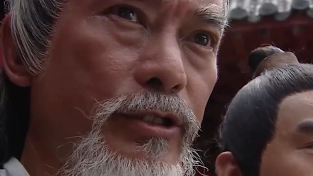 江湖大佬看不起小乞丐，沒想到小乞丐武功盖世