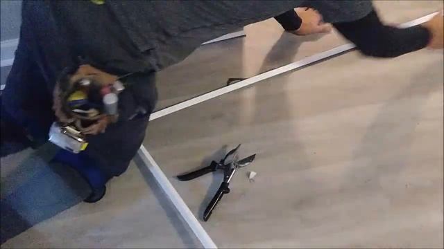 Install Quarter Round To A Vinyl Or Laminate Floor - Inside And Outside Corner