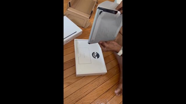 M2 MacBook Air Midnight - Unboxing 4K