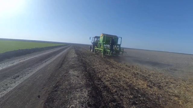 Посев льна. Предшественник озимая пшеница Часть 1.