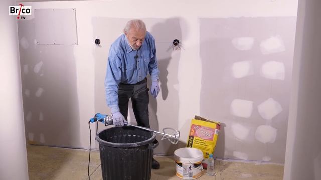 Réaliser Un Ragréage De Sol - Tuto Brico Avec Robert Pour Réaliser Un Ragréage Sur Sol Béton