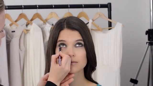 ВИДЕО УРОК  МАКИЯЖ ГЛАЗ В ДВА ТОНА