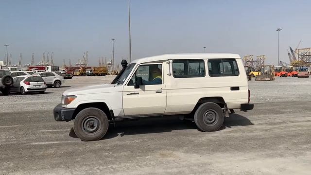 2015 Toyota Land Cruiser 78L 4x4 Sport Utility Vehicle - Dubai,UAETimedAuction|20&21September2022