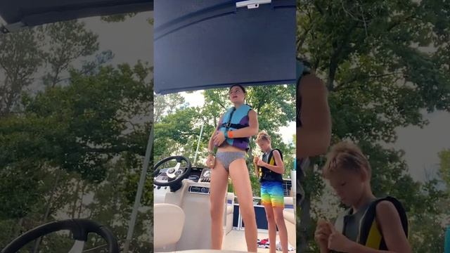 5e25220008190bdb1b8d047ef96f5575