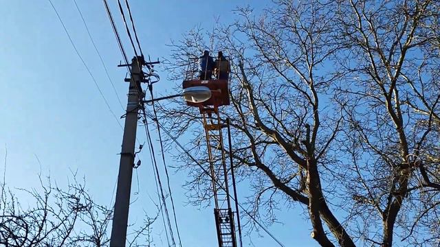 Кинули ветку не туда обещали аккуратно но ветер дует не туда