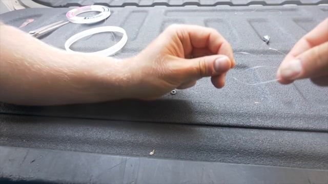 How To Tie Bottom Rig - Catch More Fish And Save $ (Beach Fishing Rig)