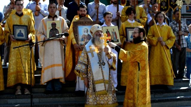 Слово владыки Иоанна в праздник Крещения Руси после соборного молебна около Благовещенского собора