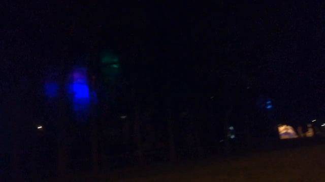 Хостел Циолковский на ВДНХ днем и ночью ( катаюсь с горки)