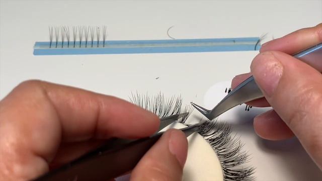 Volume Eyelash Extension Practice On Makeup Sponge. #lashpractice #tutorial #makeupsponge #tagalog