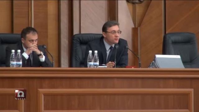 Власти отказались заслушивать отчет министра образования