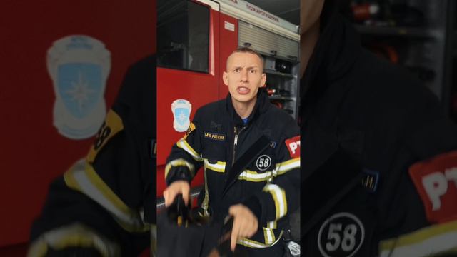 Когда она отправляет в соседний район на выезд😁