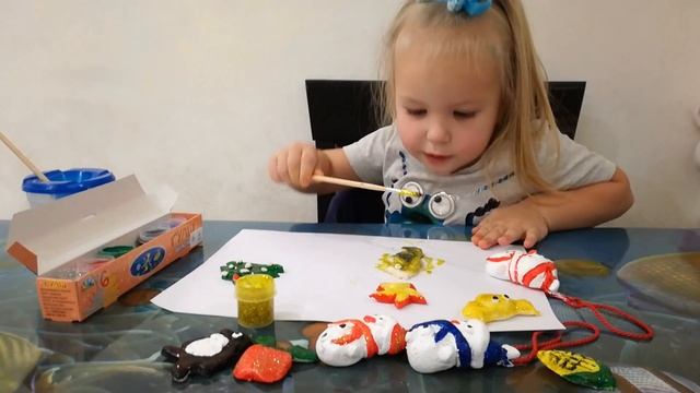 Красим фигурки из соленого теста.Paint The Figures.
