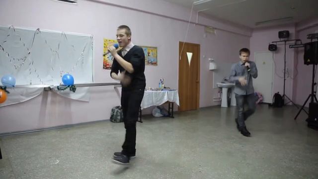 Евгений Метелев и Антон Недорубов - Яркий свет  Выступление на свадьбе