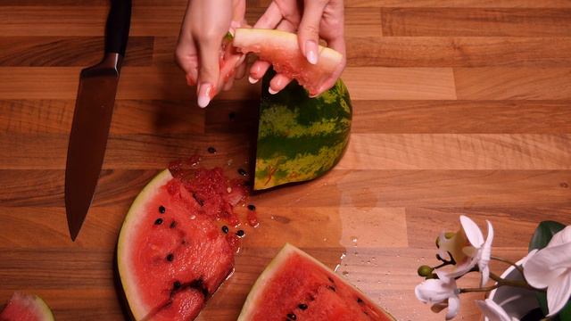 ASMR Relaxing Watermelon Slicing, Crushing, Chewing - *NO SPEAKING* 🍉 #ASMR #Relaxing 3/100