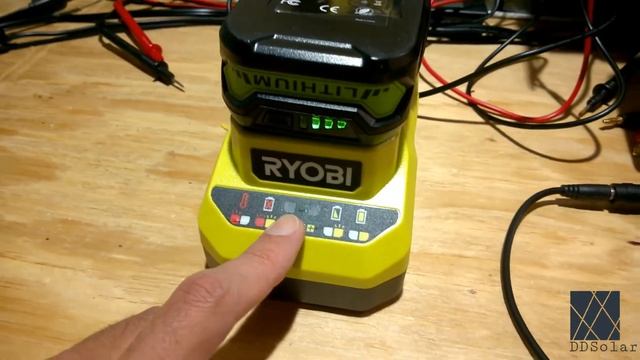Solar Powered Netbook For The Field - Video Of Directly Charging With A 100w 12v Solar Panel