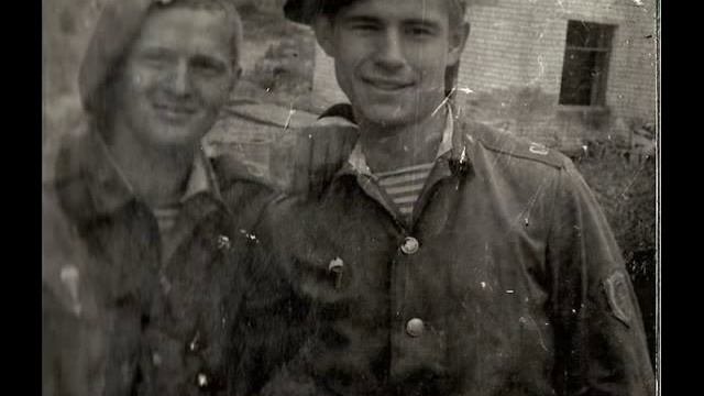 Альбом о службе в ВДВ Н.Титова.  Гайжюнай. Казла-Руда.