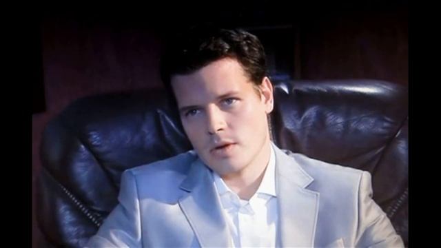 ИЛЬЯ АЛЕКСЕЕВ = ОДНОЛЮБ -ВЕРНЫЙ МУЖ И ЛЮБЯЩИЙ ОТЕЦ -КАРЬЕРА И КАК ВЫГЛЯДИТ СЕМЬЯ ТАЛАНТЛИВОГО АКТЁР