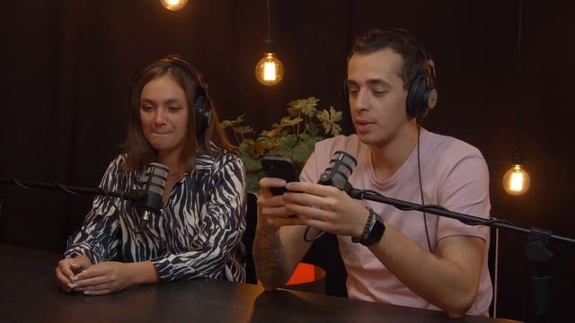 Lovemobile: робот от Tesla, ТОП-товары AliExpress в России, Apple запретила обсуждать зарплату