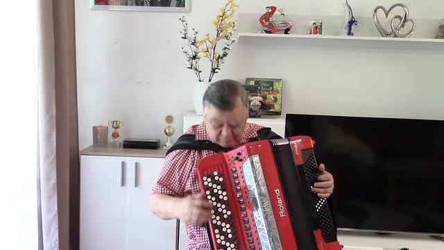 В старом садучешская народная музыкаисп.В.Мозбах.