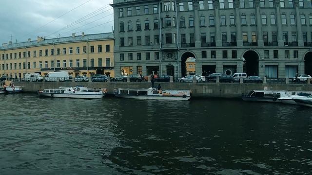 Вид на дом по адресу Фонтанка 45 Санкт Петербург